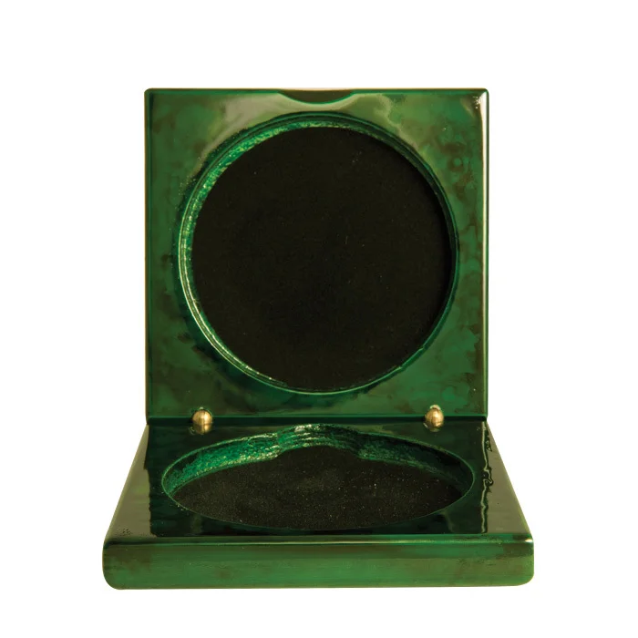 Green medal case with res / ilient construction