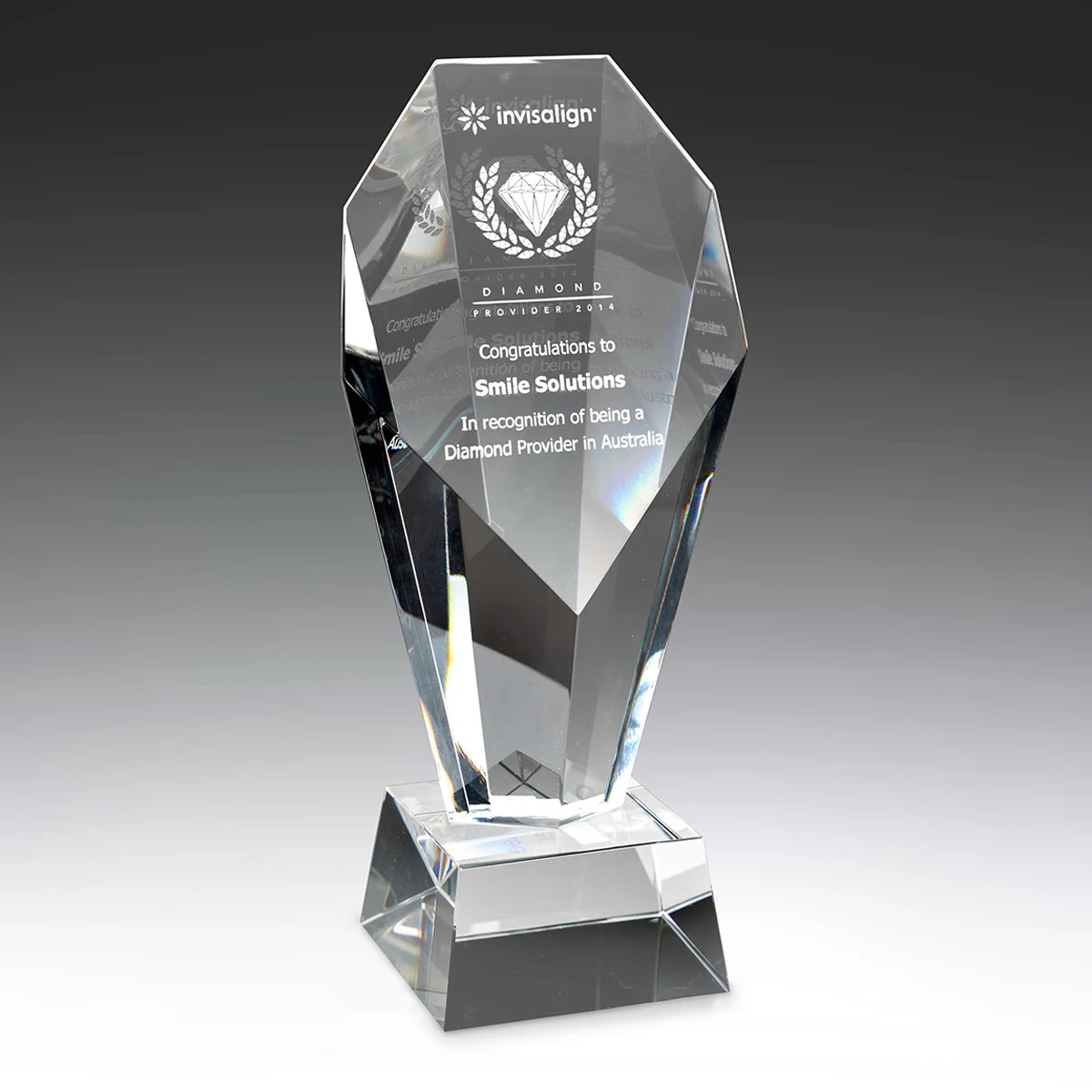 Achievement diamond optical with crystal construction